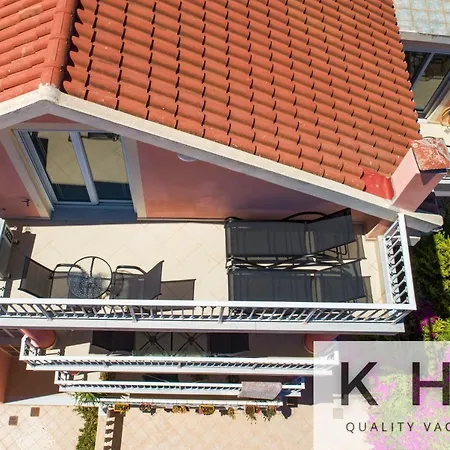 Top Floor Loft With Sea View & Large Balconies! * أرغوستولي